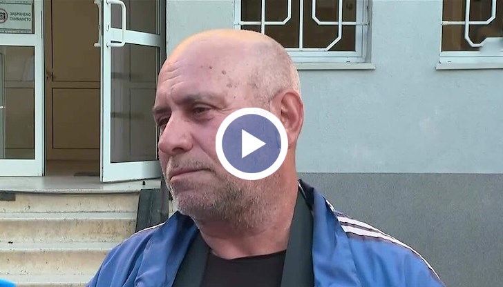 Близо 300 души от ромската махала потрошиха къща на предполагаем дилър в село Трудовец