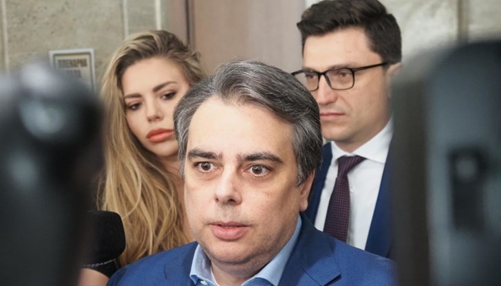 ПП внесе законопроект за такса върху транзита на руски газ за 3 милиарда лева