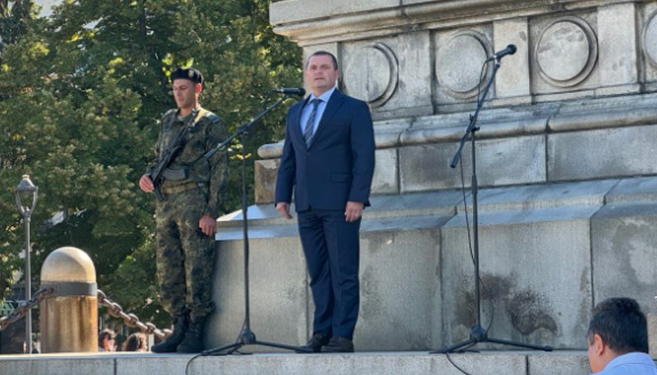 Русенци отпразнуваха днес 117-ата годишнина от обявяването на независимостта на България