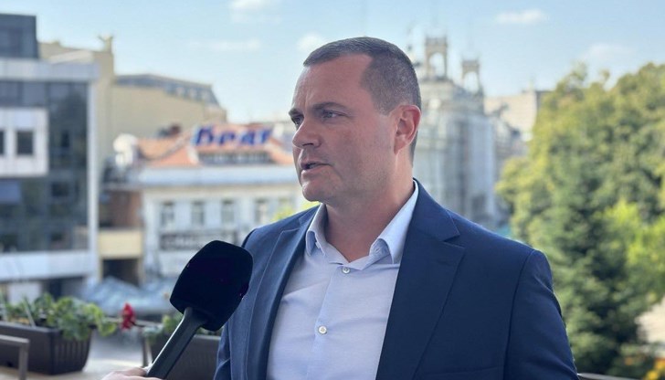 Кметът на Русе е гневен от нападението над комисар Кожухаров Кметът на Русе е гневен от нападението над комисар Кожухаров