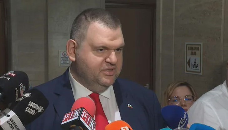 Лидерът на ДПС - НН заяви, че гарантира работата на кабинета Желязков