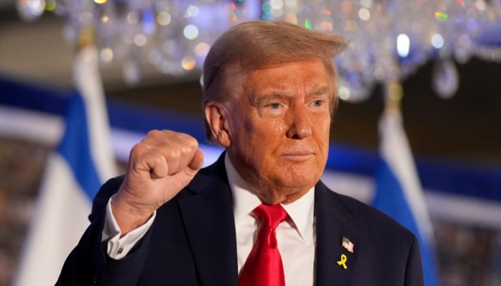 Американският президент обвинява вестника в клевета и обида срещу него, семейството и бизнеса му Американският президент обвинява вестника в клевета и обида срещу него, семейството и бизнеса му