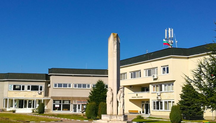 Общинският съвет в Иваново гласува позиция въпреки оттеглената министерска заповед Общинският съвет в Иваново гласува позиция въпреки оттеглената министерска заповед