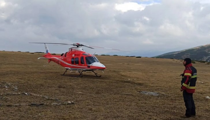 Въпреки усилията на екипа и лекар от Плевен, мъжът почина след транспортирането