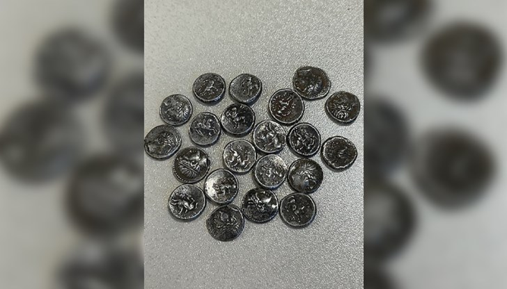 Майсторски изработените фалшификати на ценни антични монети от IV век пр. Хр. ще служат за научни цели