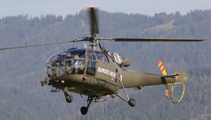 Състоянието на пострадалия засега не е известно, съобщиха от германската армия