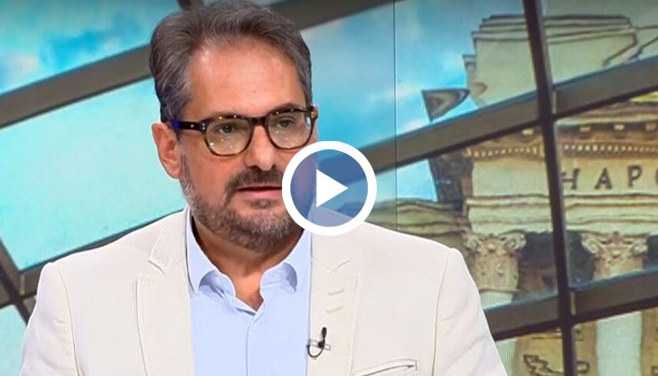 Експертът обяснява защо протестът пред парламента се е оказал успешен