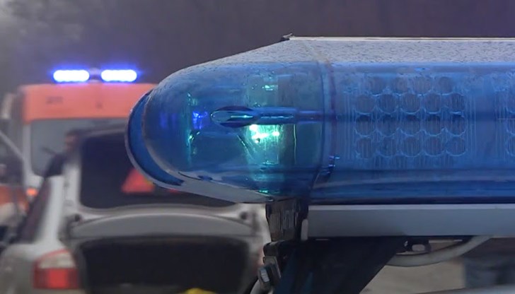 Специализираният автомобил е бил с включена сигнализация