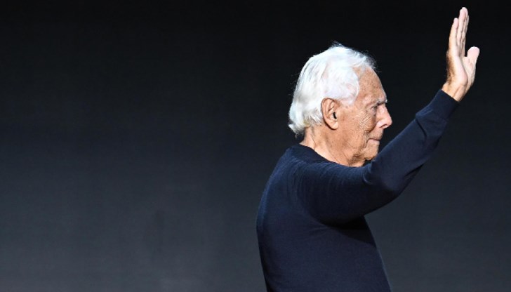 Дизайнерът ще бъде положен до своята майка