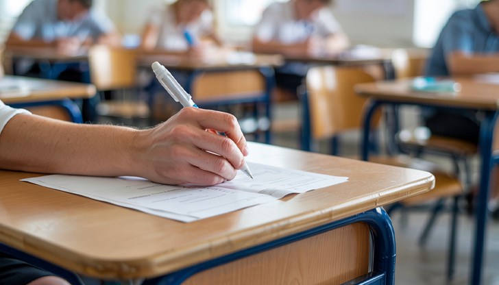 Оценките от август-септемврийската сесия се проверяват онлайн с входящ номер и код