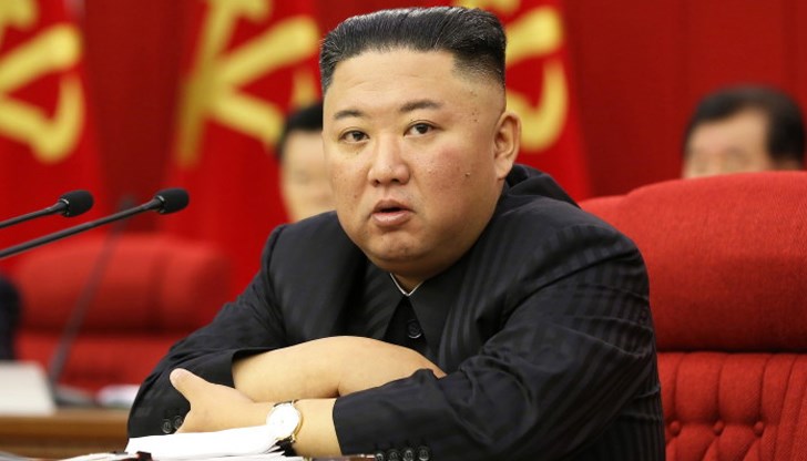 Севернокорейските туристически гидове трябва да използват местни еквиваленти за западните заемки Севернокорейските туристически гидове трябва да използват местни еквиваленти за западните заемки