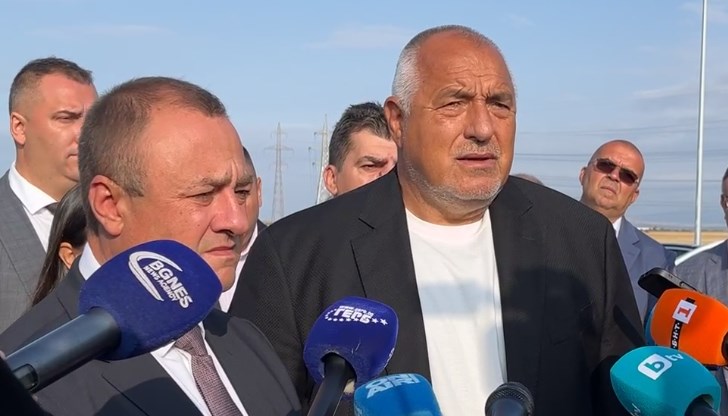 Лидерът на ГЕРБ обвини политическите си опоненти за закъснението и оскъпяването на проекта