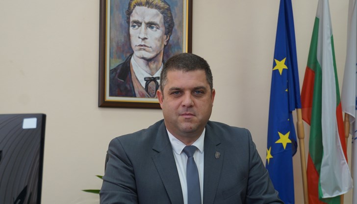 Съветникът настоява за законодателни промени и затваряне на замърсяващите предприятия