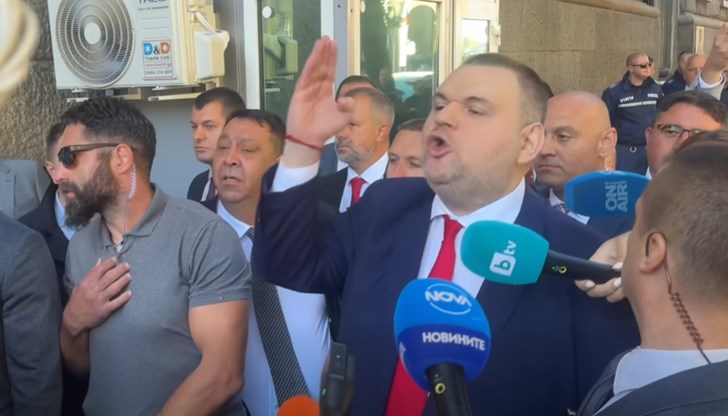 Според лидера на ДПС, "соросоиди и грантаджии" са виновни за ескалацията на напрежението