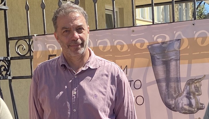 Експертът алармира за девалвация на ценността на Листата на 100-те