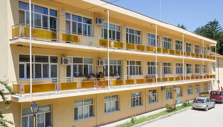 Предложението е месечното възнаграждение на Димитър Димитров да се увеличи