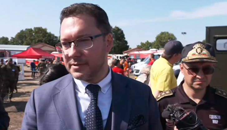 Нито един от младежите не е пострадал, а имаме директор