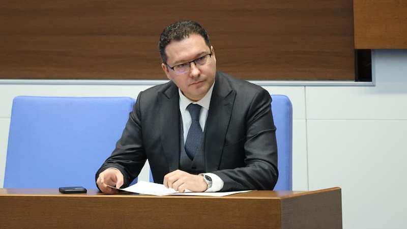 Даниел Митов представи данни за над 1500 сигнала срещу полицаи