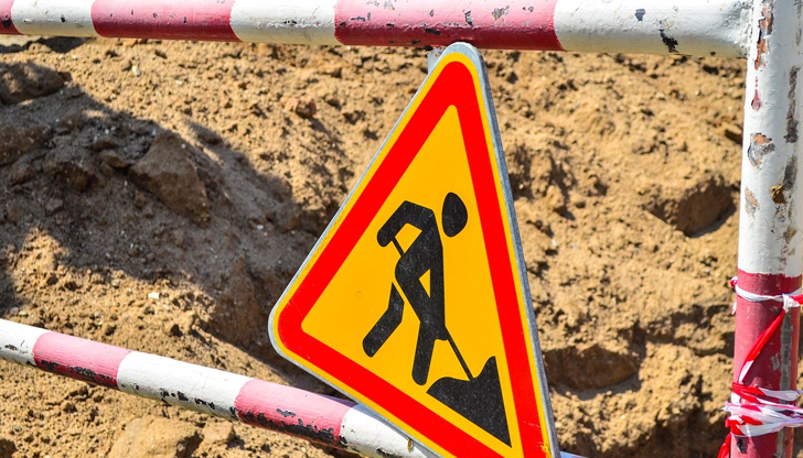 Движението ще е двупосочно в платното за СофияУтре започва мащабен