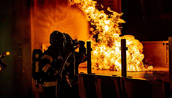 Жената била откарана в болница, но лекарите не успели да