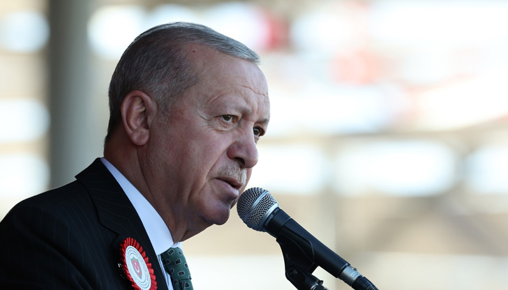 Турският президент обсъди войната в Украйна с двамата лидери и