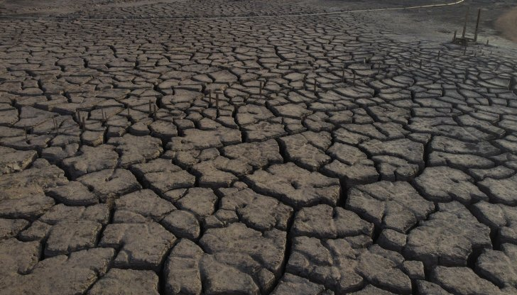 Над 260 000 души в 89 общини остават с нарушено