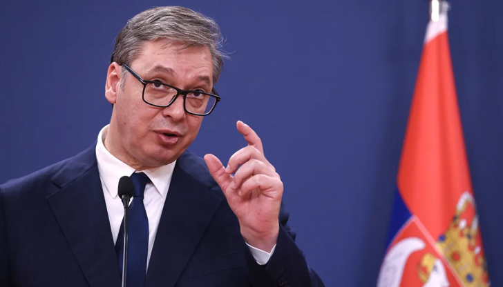 Сръбският президент обяви и провеждането на мащабен военен парад в