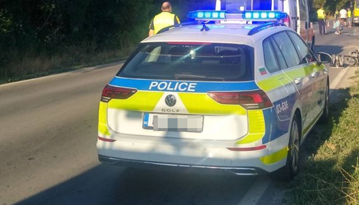 Младежът и спътникът му са с тежки травмиДвама младежи пострадаха