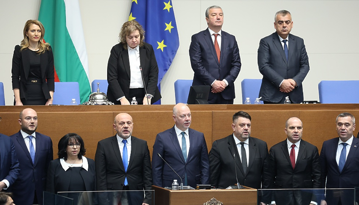 ПП-ДБ, МЕЧ и АПС обвиняват правителството за провал в сектор