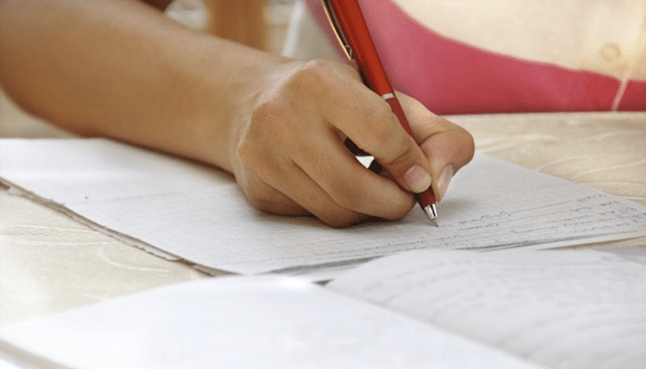 Онлайн изпитът ще се проведе на 3 октомври и ще