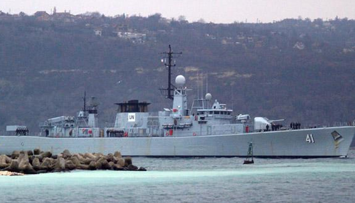 Операцията включваше вертолет, катер и кораб на 80 км от