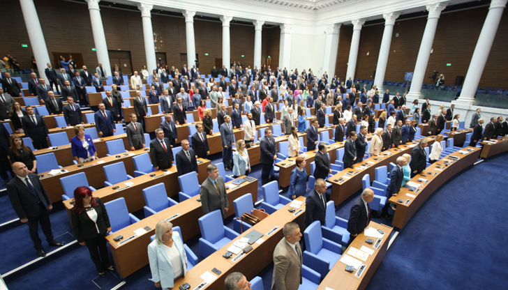 Над 500 000 граждани са засегнати от недостиг на питейна