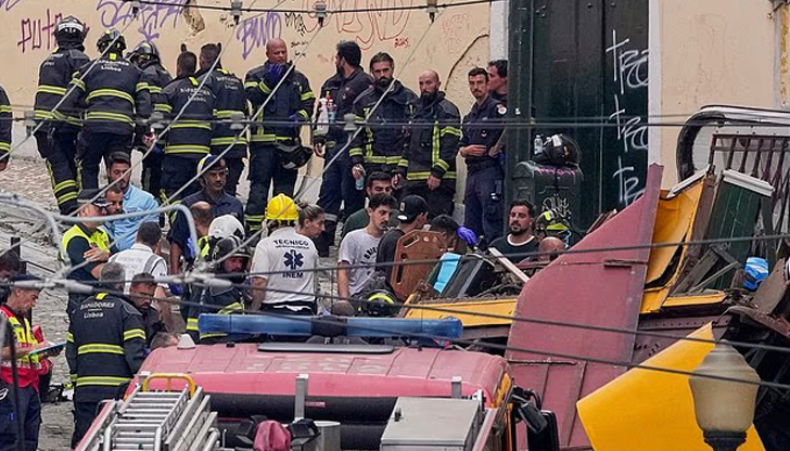 Спасителите продължават да извличат пострадали от останките на емблематичния фуникулер