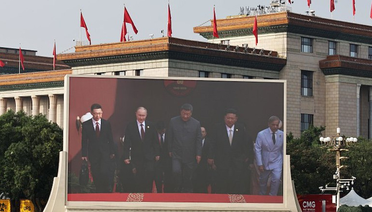 Китайският лидер предупреди, че светът е изправен пред избор между