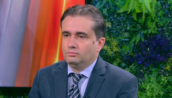 Опозицията иска НСО да охранява само президента, премиера и председателя