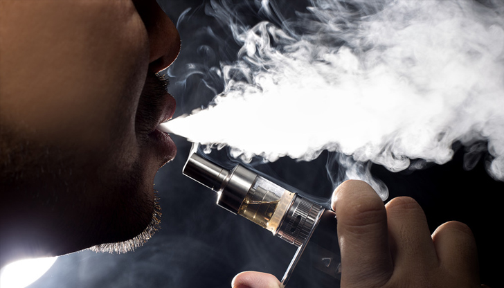 Срещу младия мъж е образувана преписка за притежание на хексахидроканабифорол