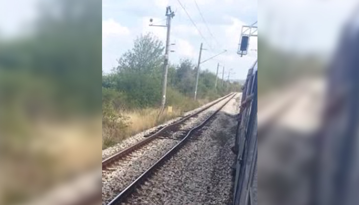 Пътниците достигнаха София със 120 минути закъснение, БДЖ съобщи, че