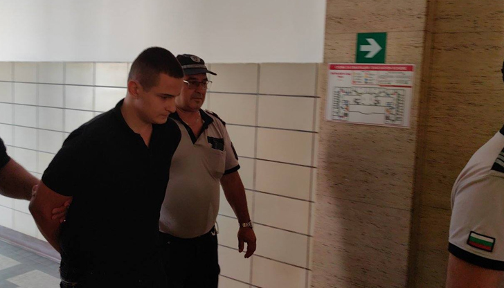 Кирил Гочев заяви, че е шофирал колата с 40 километра