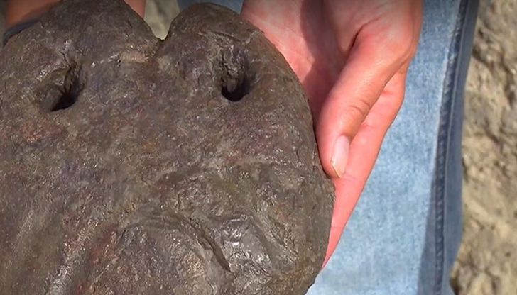 Загадъчният артефакт вероятно е служил като дух-охранител на древно жилищеМистериозна