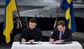 Швеция и Украйна подписаха споразумение за изтребители "Грипен"