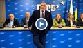 Борисов изигра пърформанс, но кой кара влака в страната