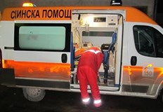 Пострадалият е с фрактури на ръката и лицевите кости32 годишен мъж