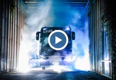 Луксозното возило Setra разполага с 35 места и пълен комплект