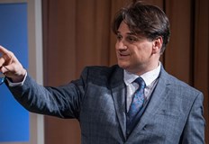 Проверката е заради скандала с отстранения актьор Росен БеловРайонната администрация