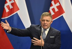 Европа готви 12 точков план за мир координиран от ТръмпСловашкият премиер