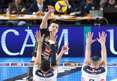 Българският волейболист започна сезона в Италия със страхотни 30 точки