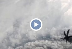 Видеото на Джереми де Харт показва контраста в центъра на