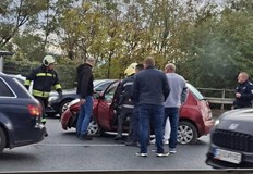 Неспазена дистанция доведе до сблъсъка срещу Ботаническата градинаКатастрофа на Околовръстното