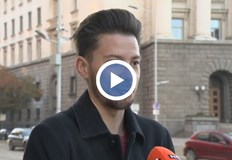 Парламентът отхвърли законите за заплатите младите лекари остават без