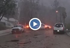 Властите се опасяват от кални свлачища в райони засегнати от